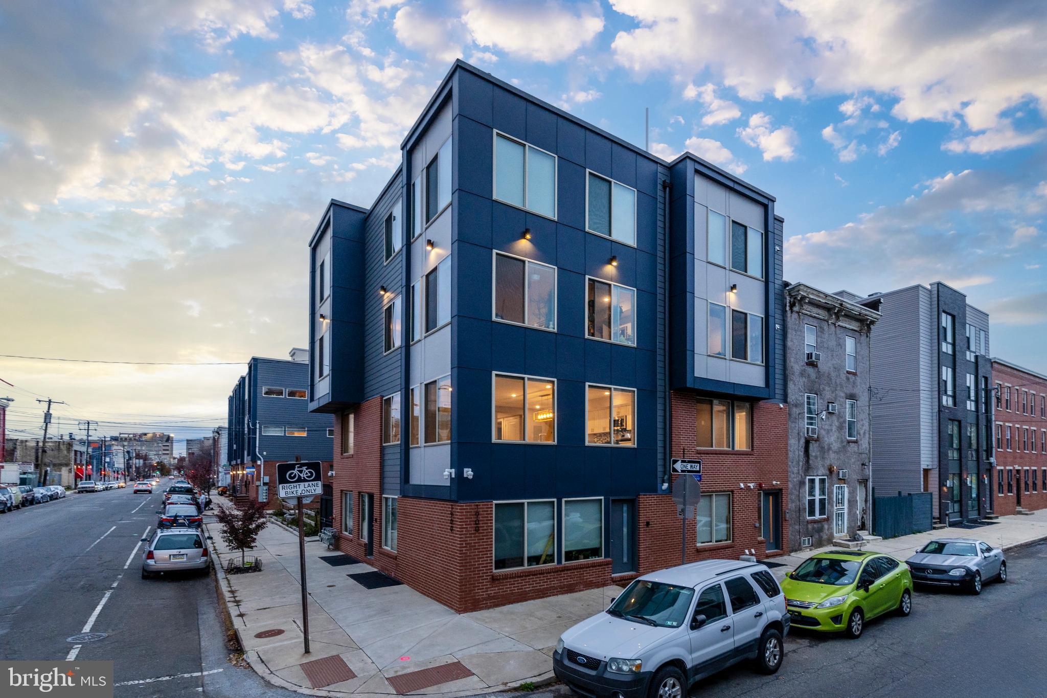 1900-02 N 4TH ST #3