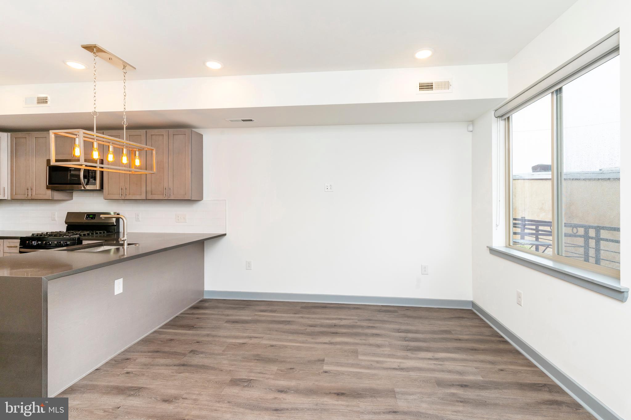 415 W Berks St #2