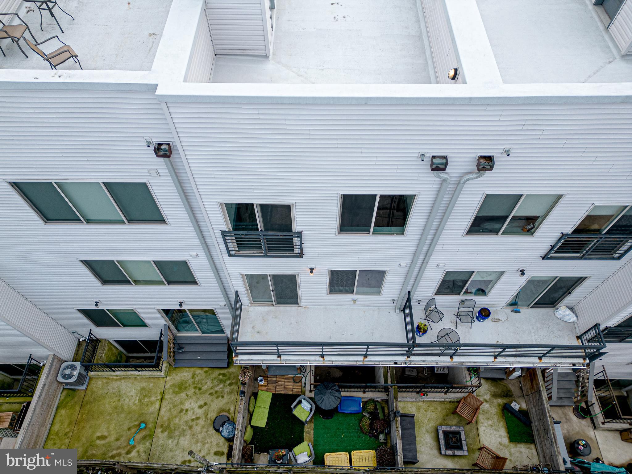 415 W Berks St #2