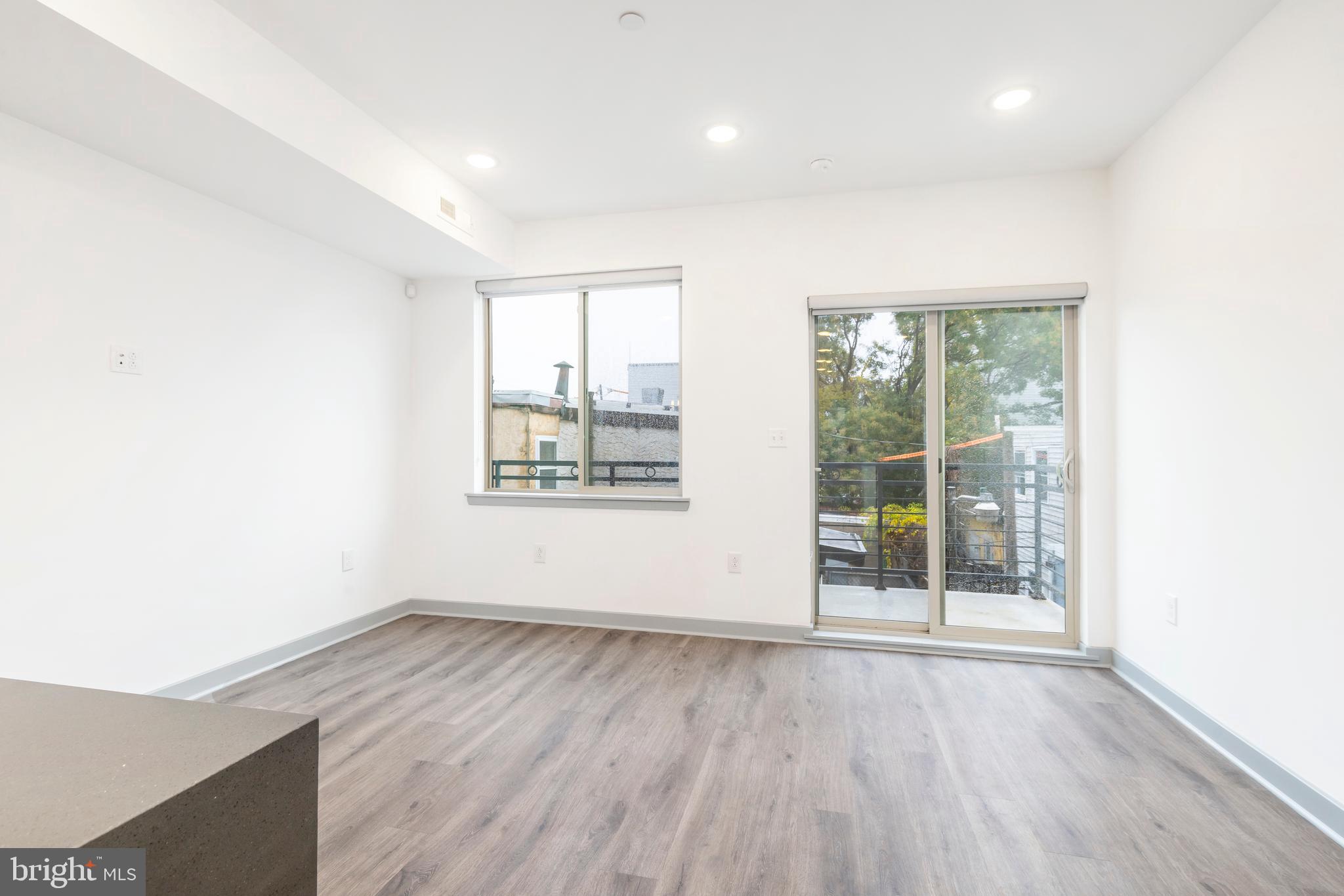 415 W Berks St #2