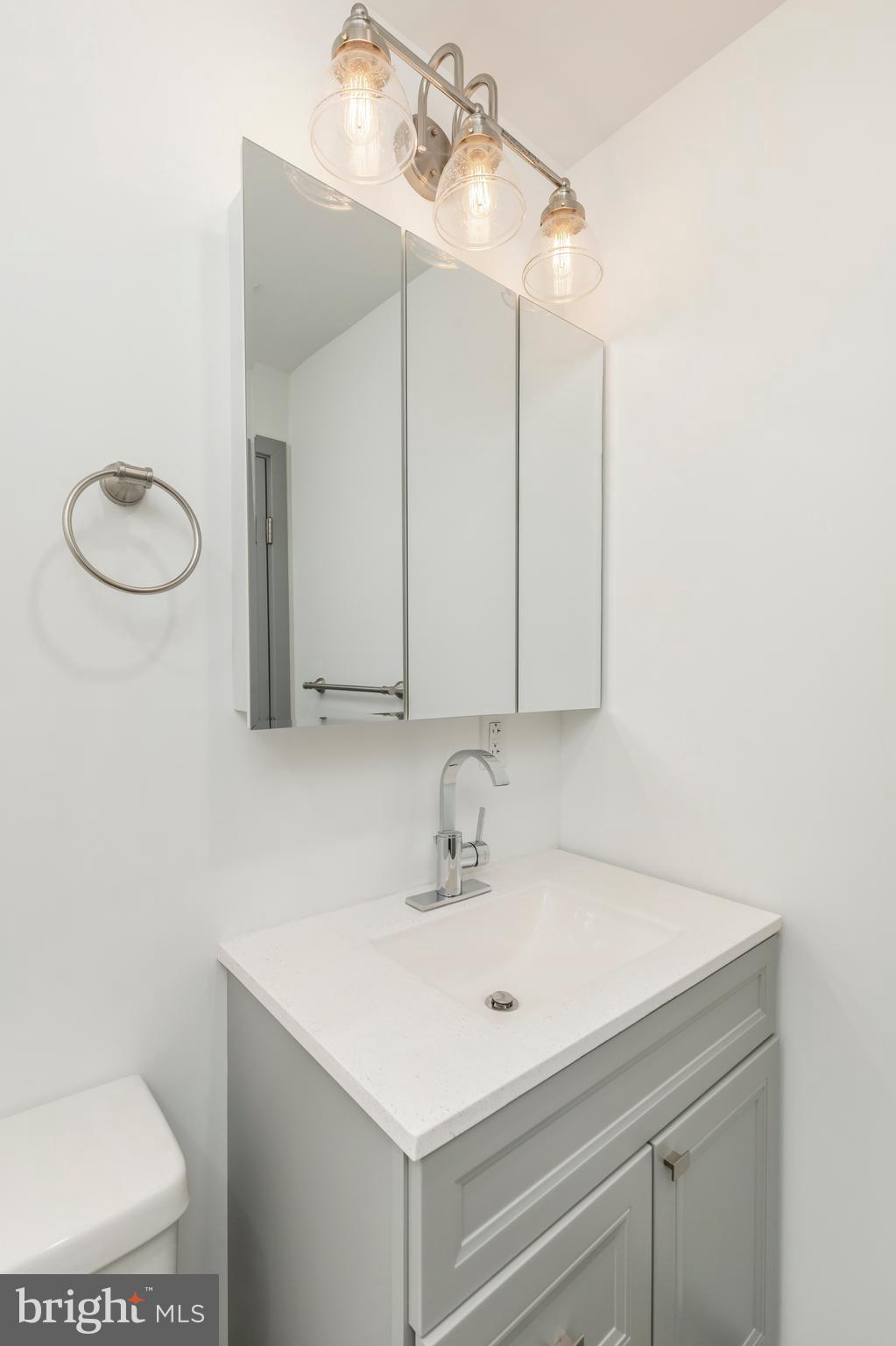 415 W Berks St #2