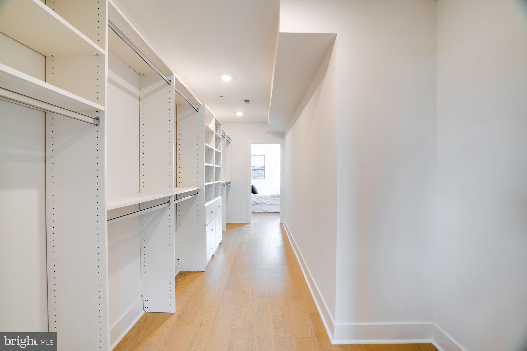 1638 Fitzwater St #Penthouse