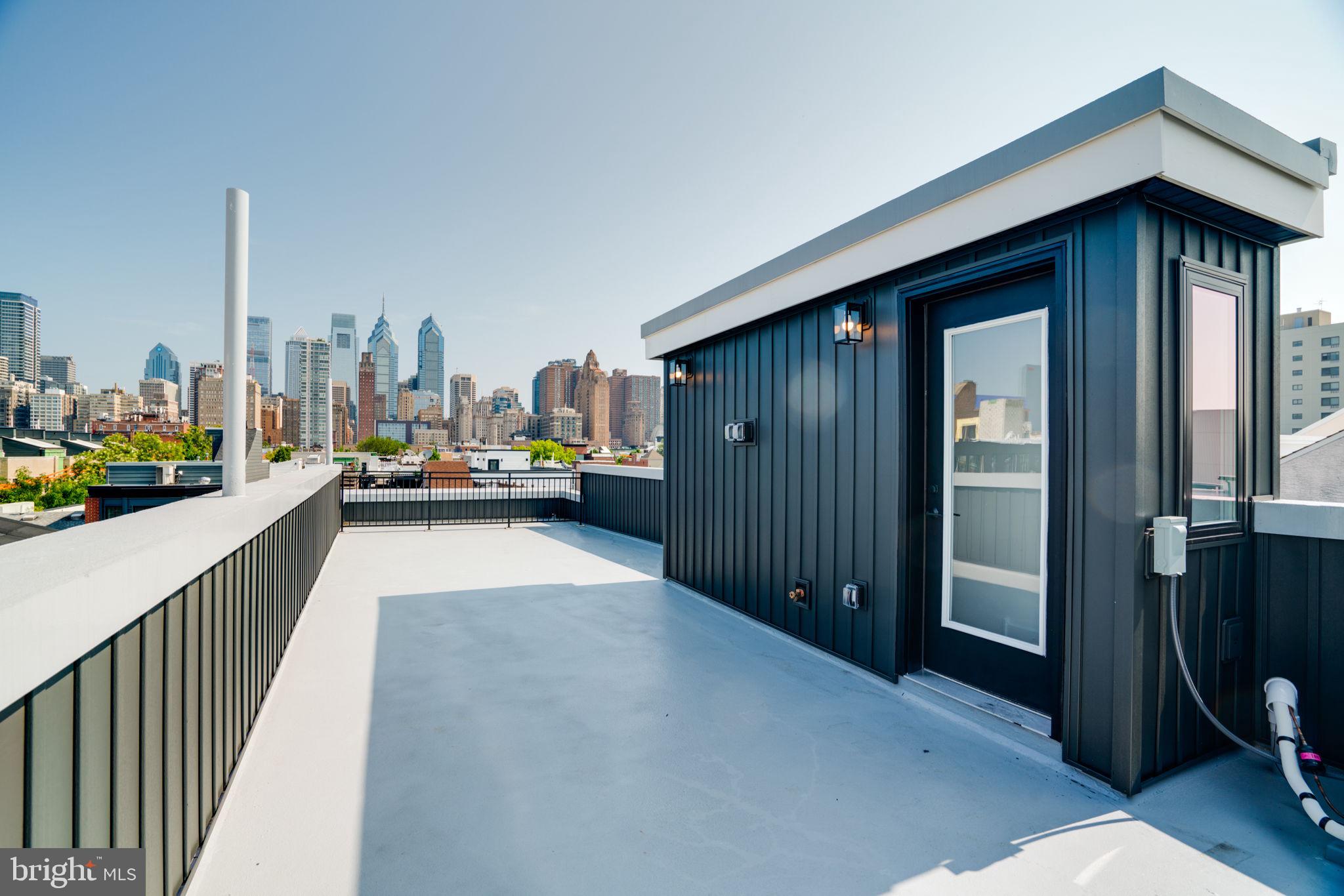 1638 Fitzwater St #Penthouse