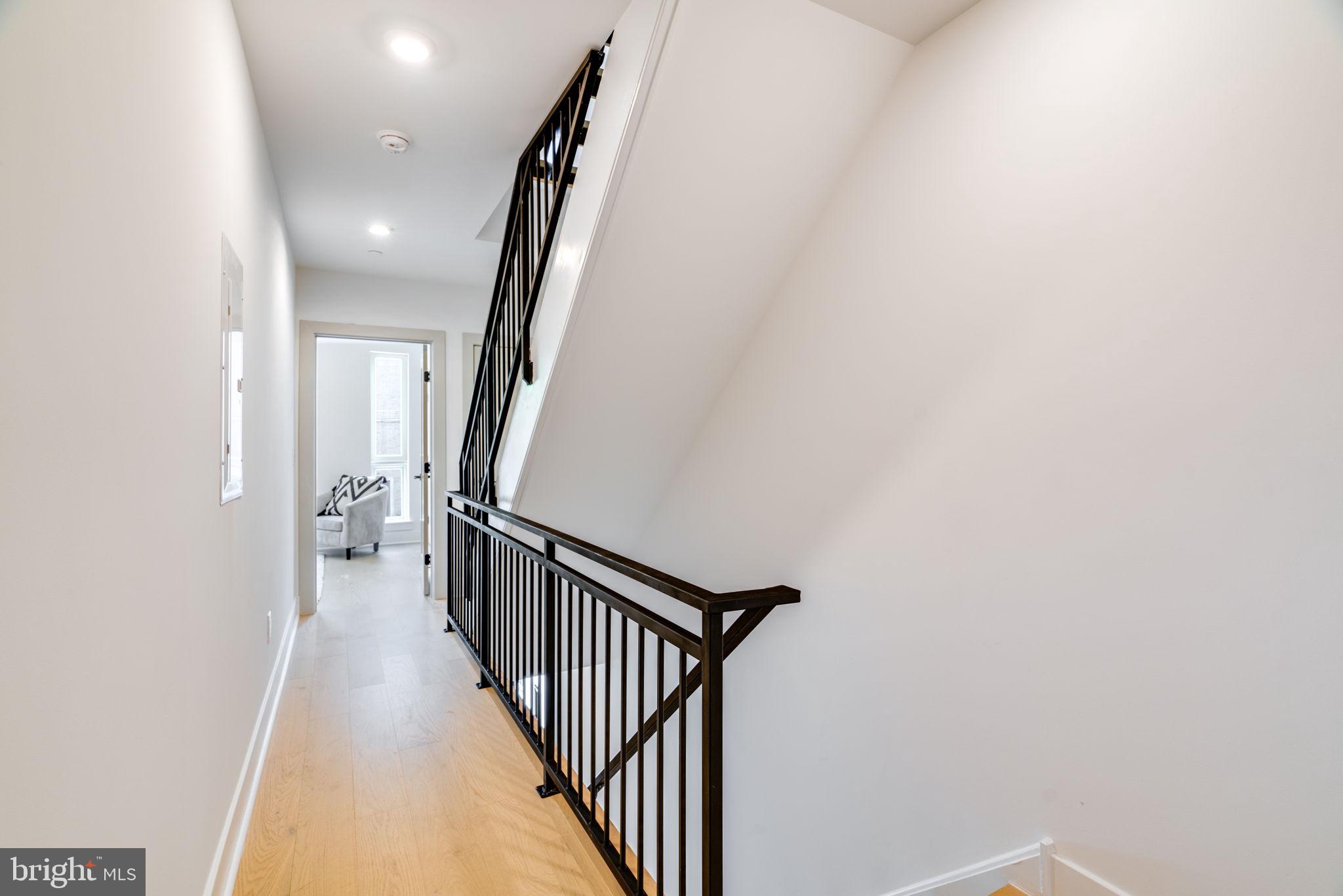 1638 Fitzwater St #Penthouse