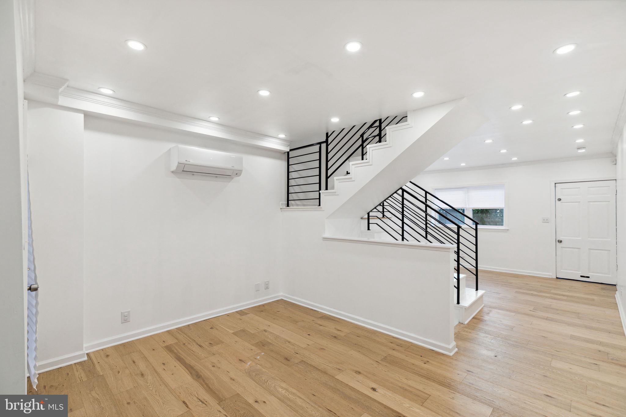 1310 Annin St
