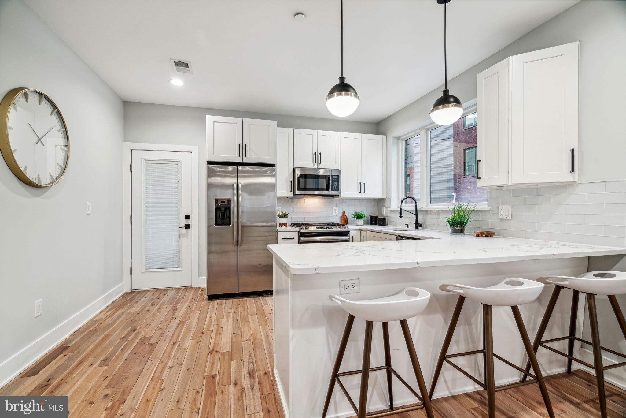 2614 Trenton Ave