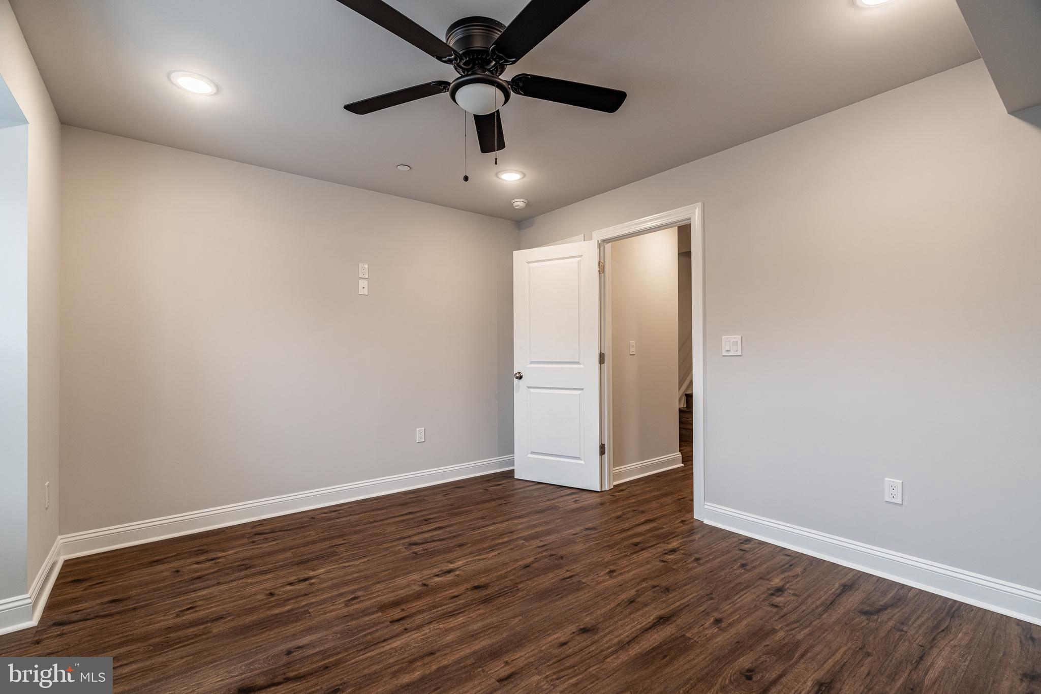 2141 CHRISTIAN ST #3