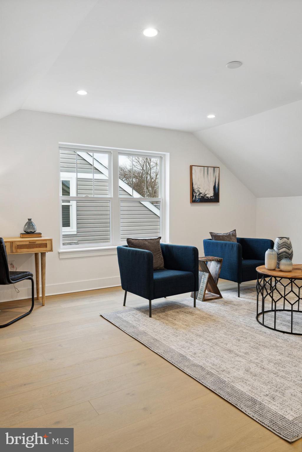 3600 Grant Ave #2