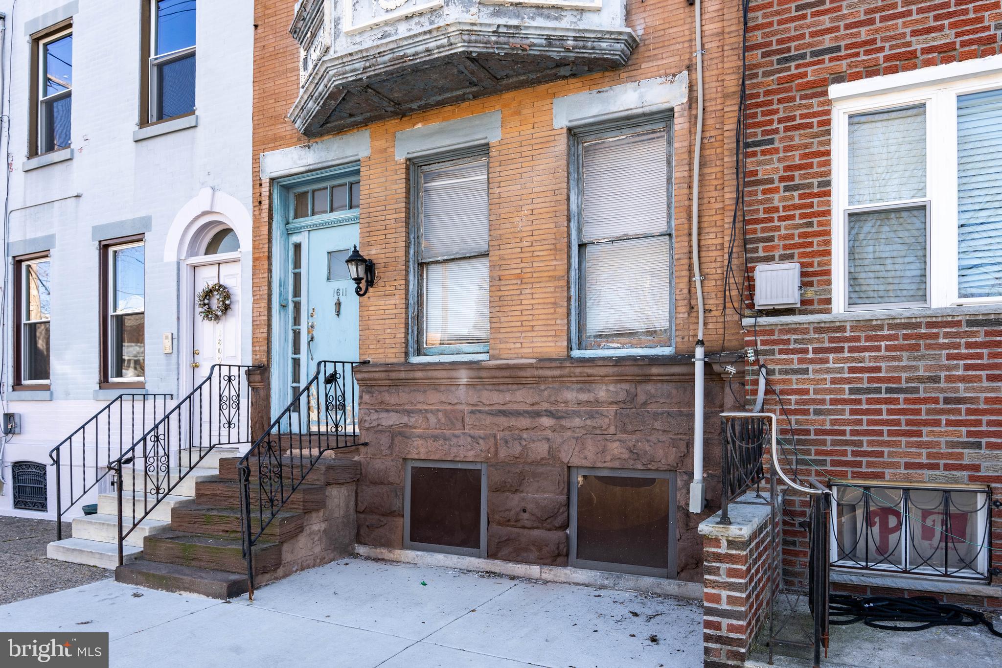1611 E Moyamensing Ave