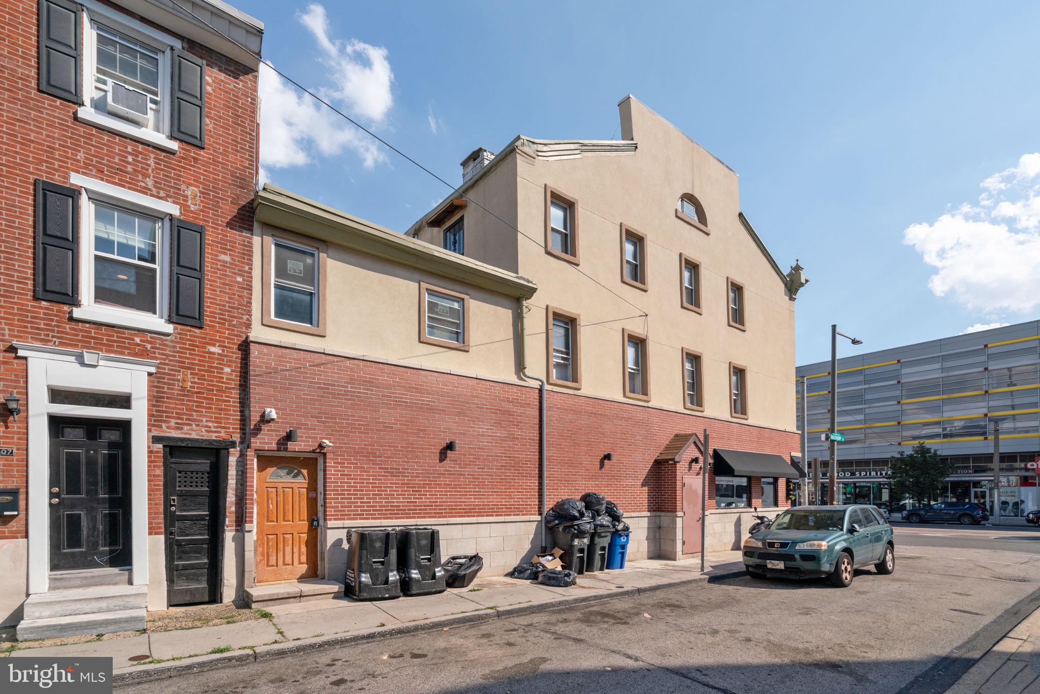 175-77 W GIRARD AVE #1