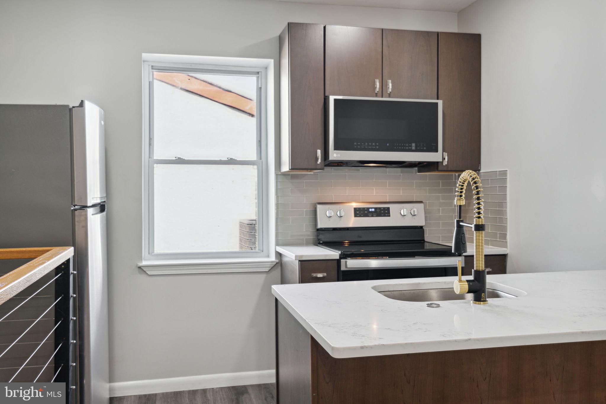 175-77 W GIRARD AVE #2