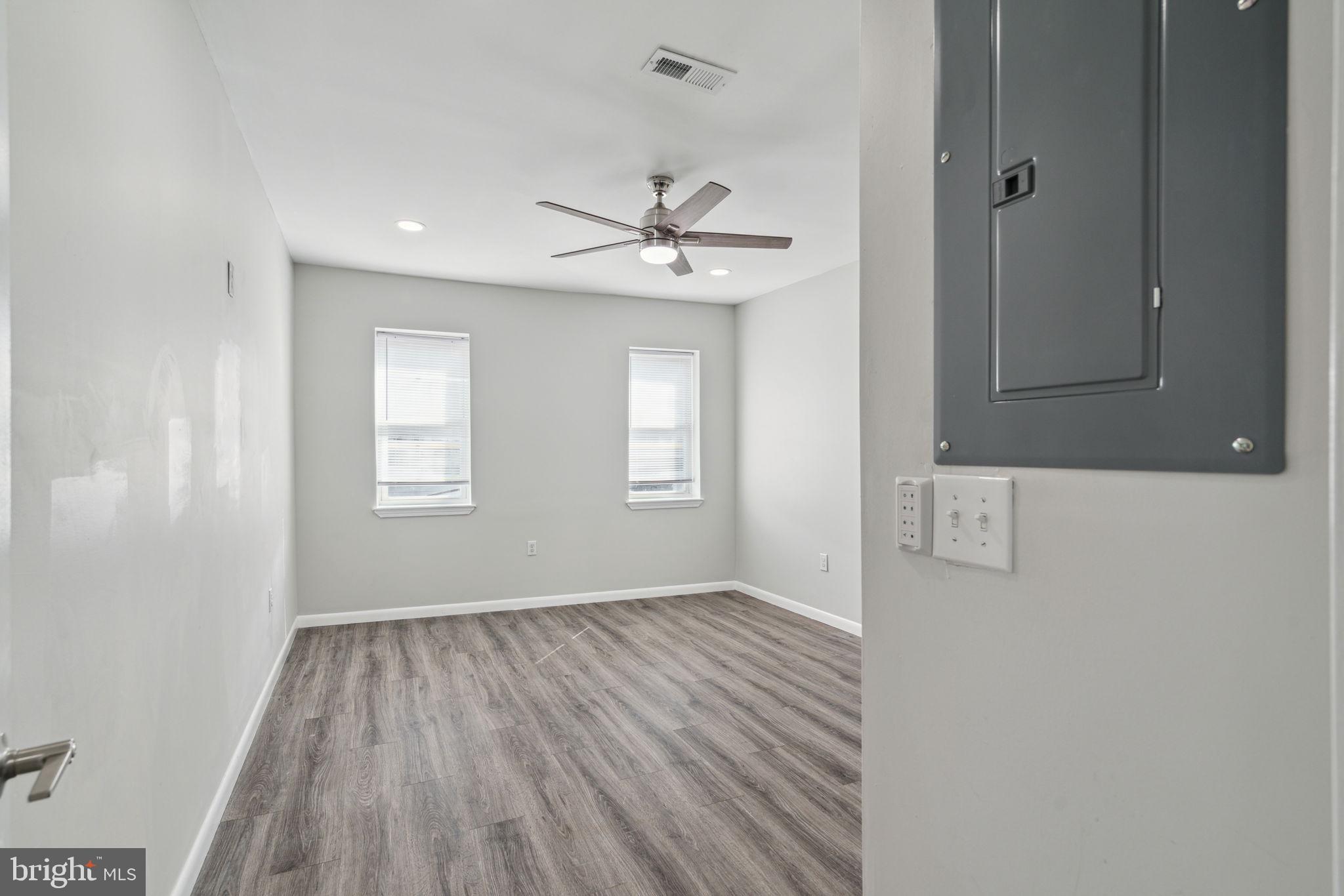 175-77 W GIRARD AVE #2