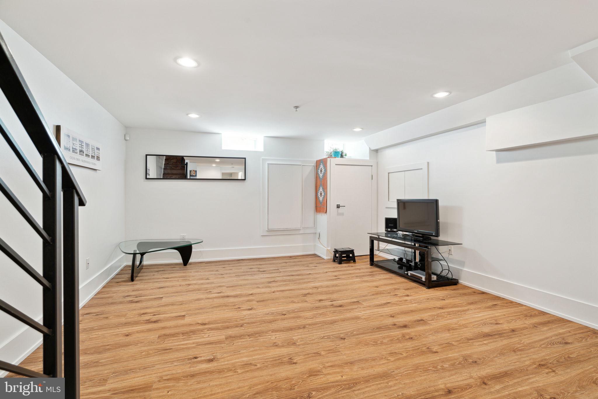 451 Fairmount Ave #A