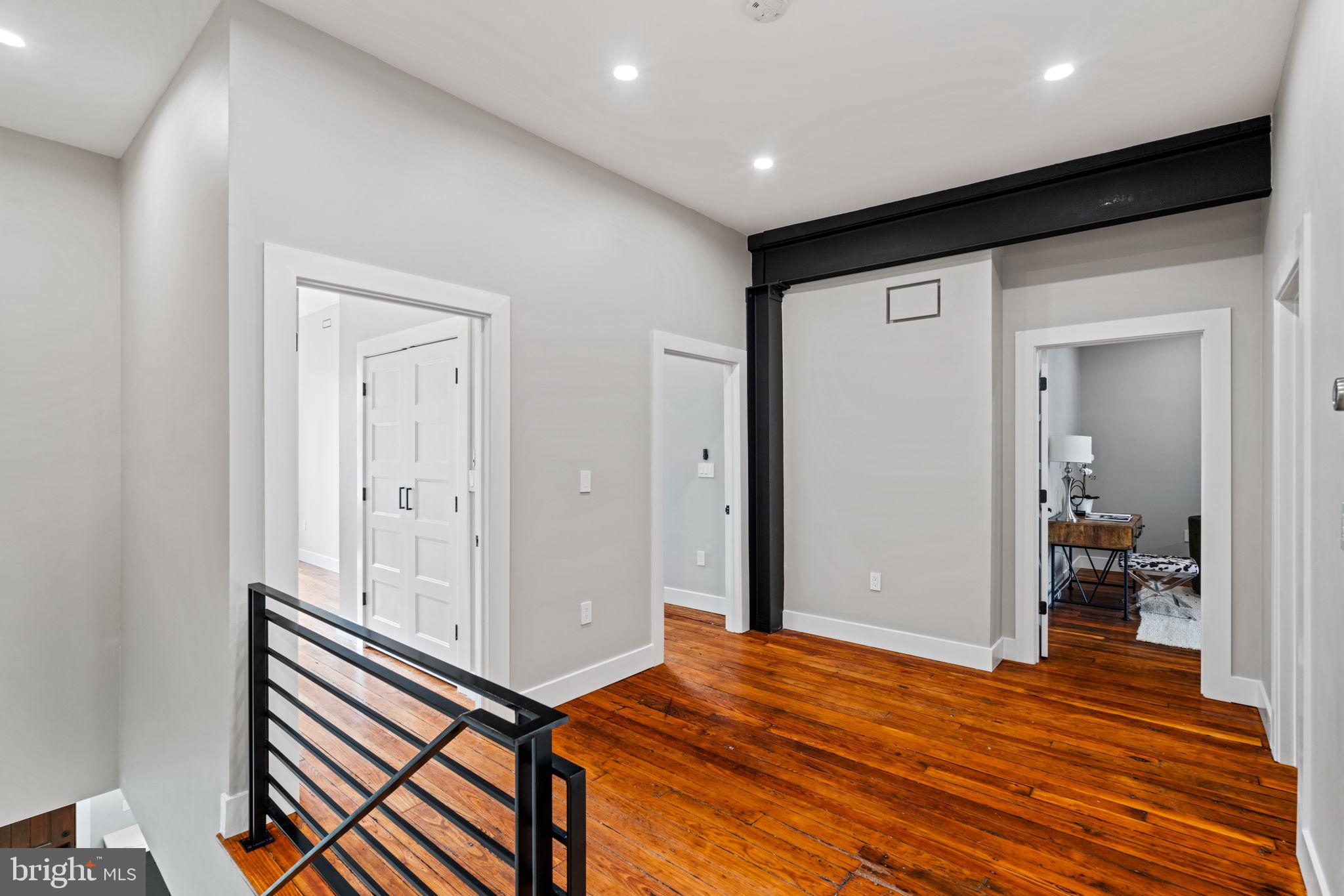 515 Emily St