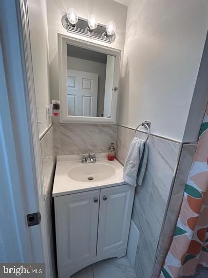 530-532 BAINBRIDGE ST #3F