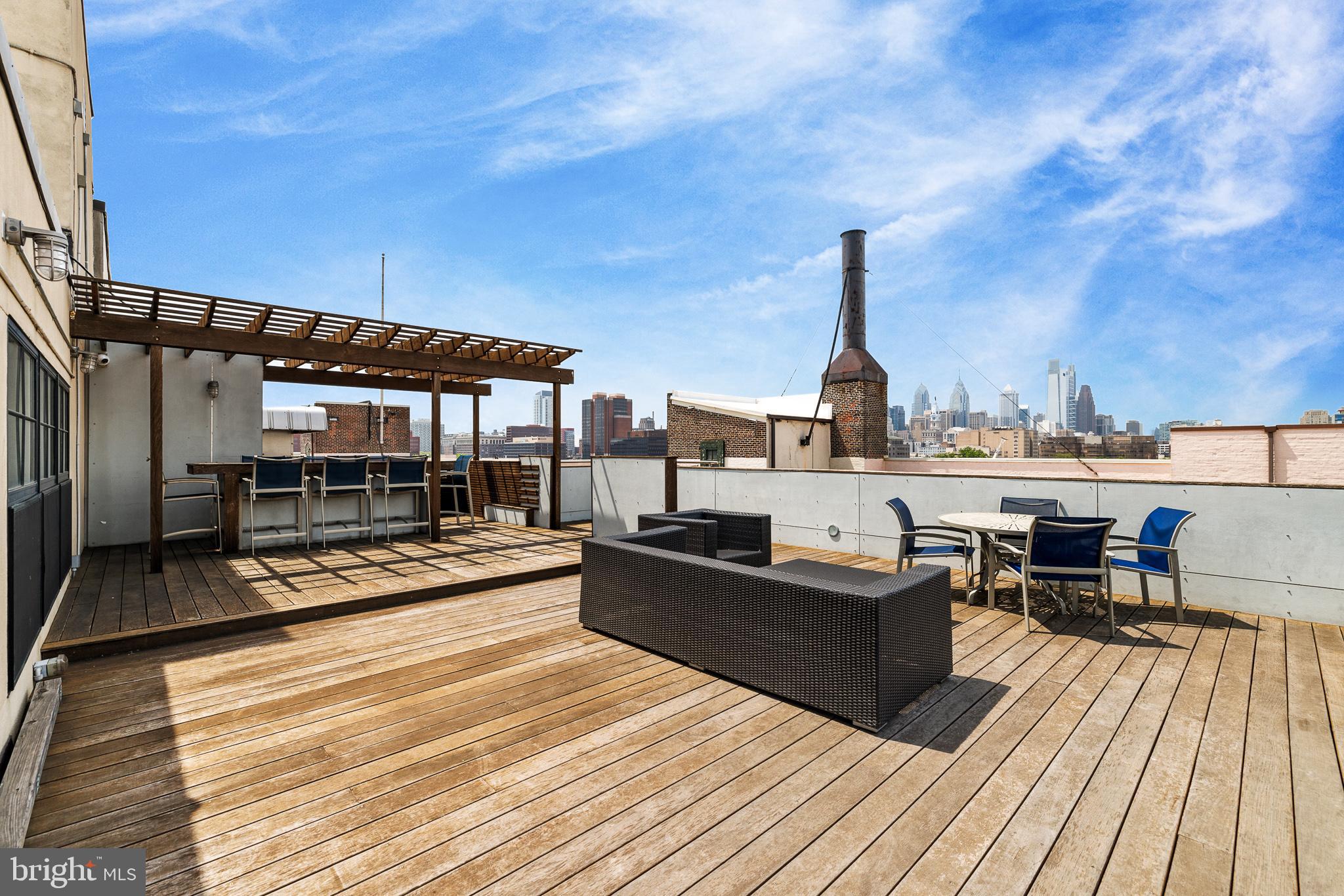 315 NEW ST #517