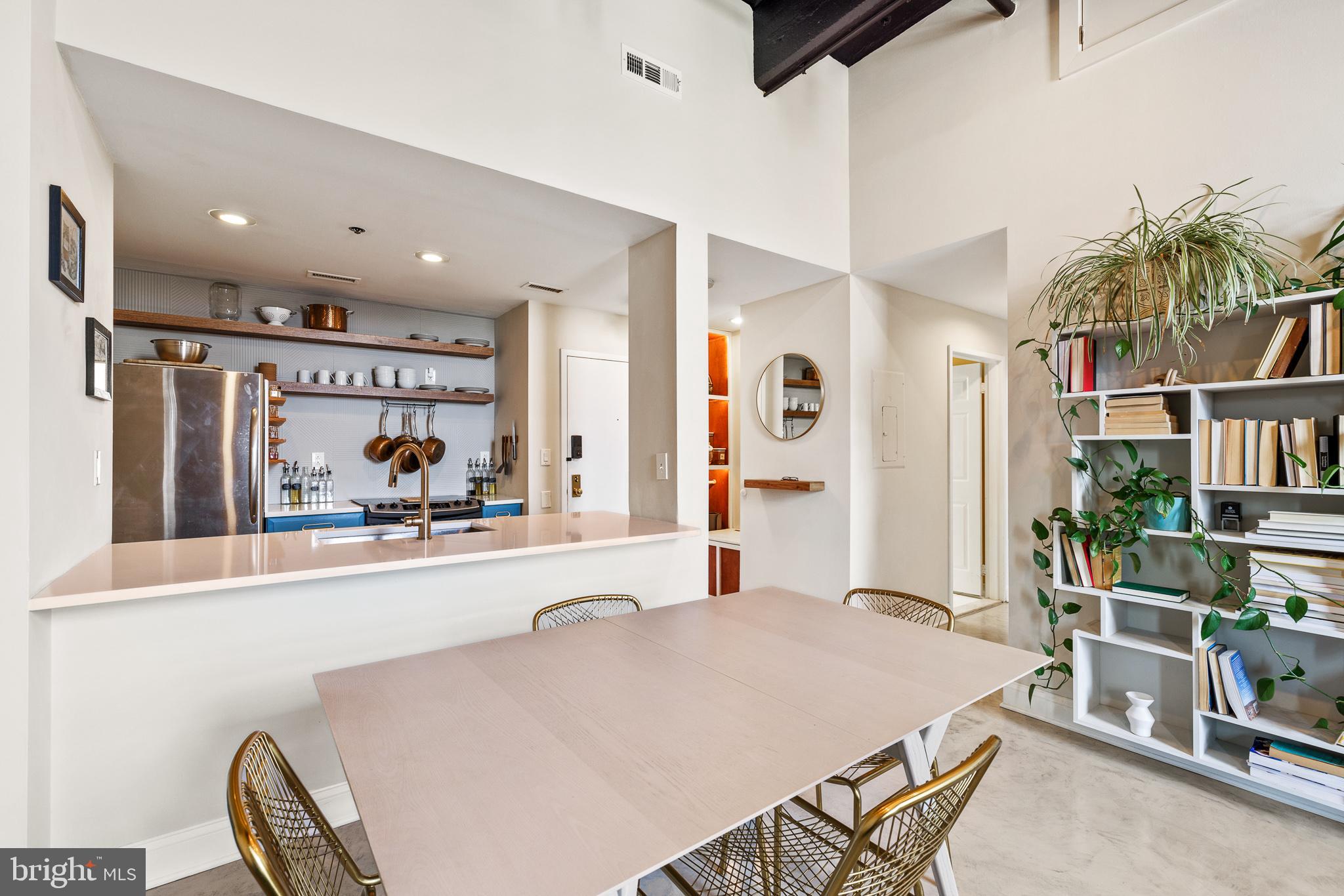 315 NEW ST #517