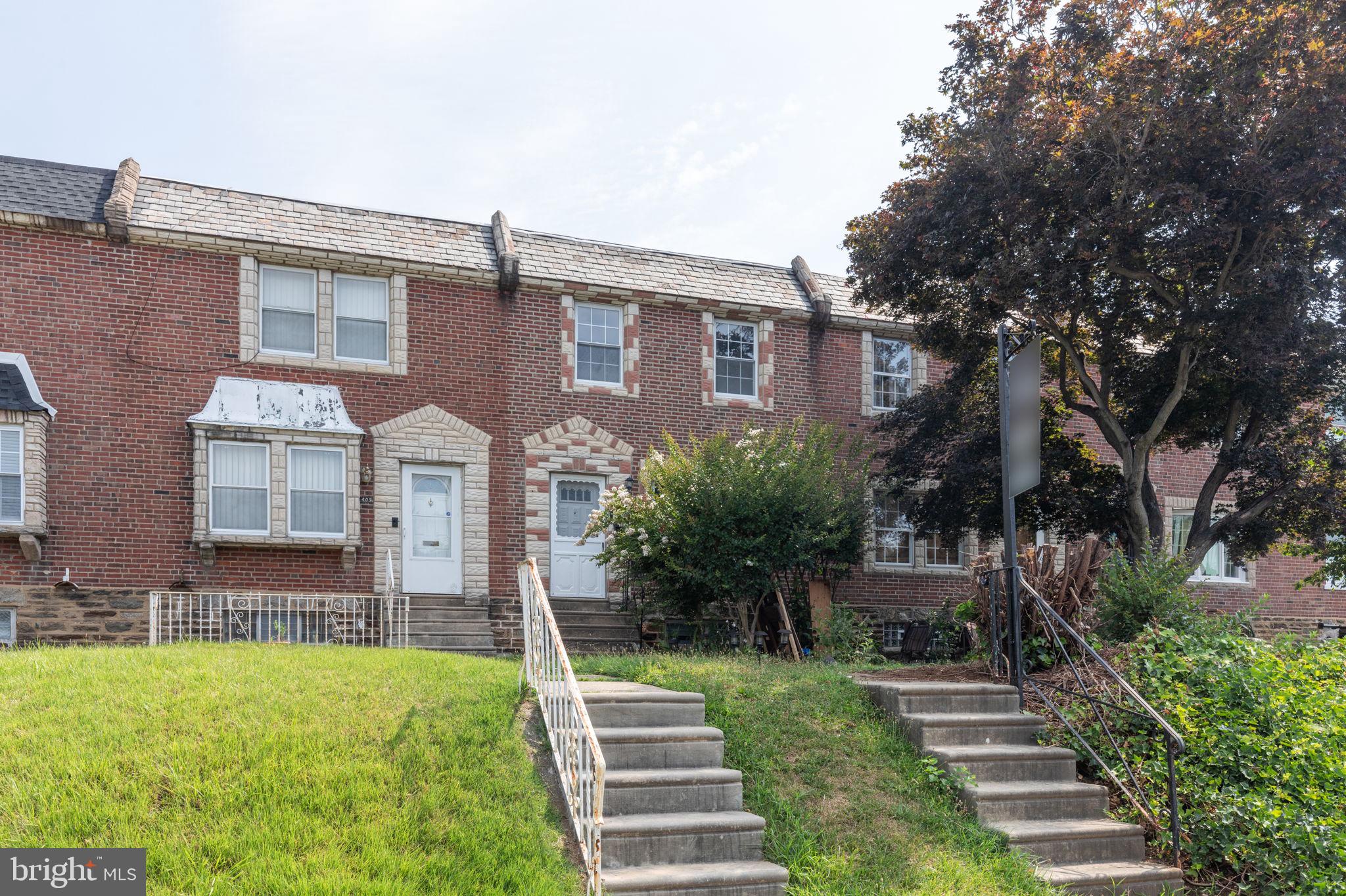 405 E Howell St