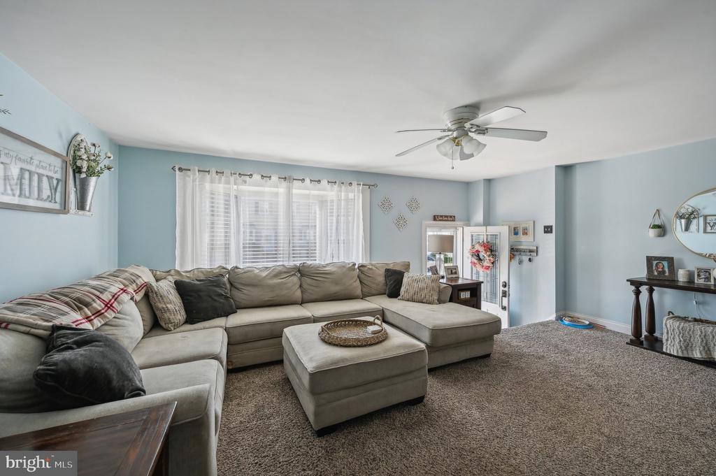 3712 Westhampton Dr