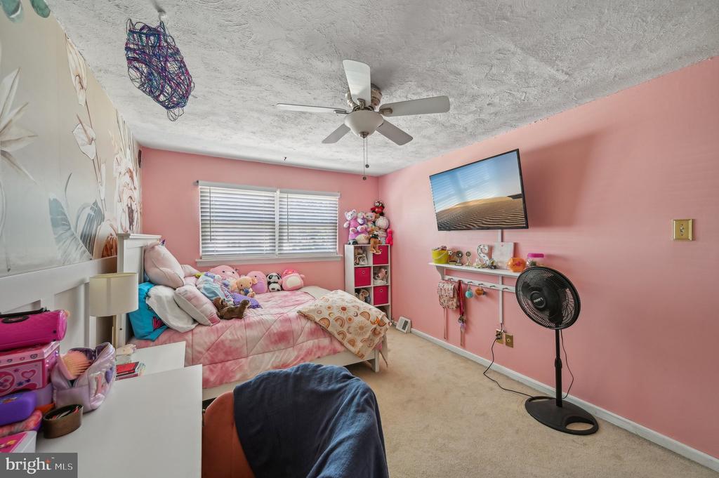 3712 Westhampton Dr