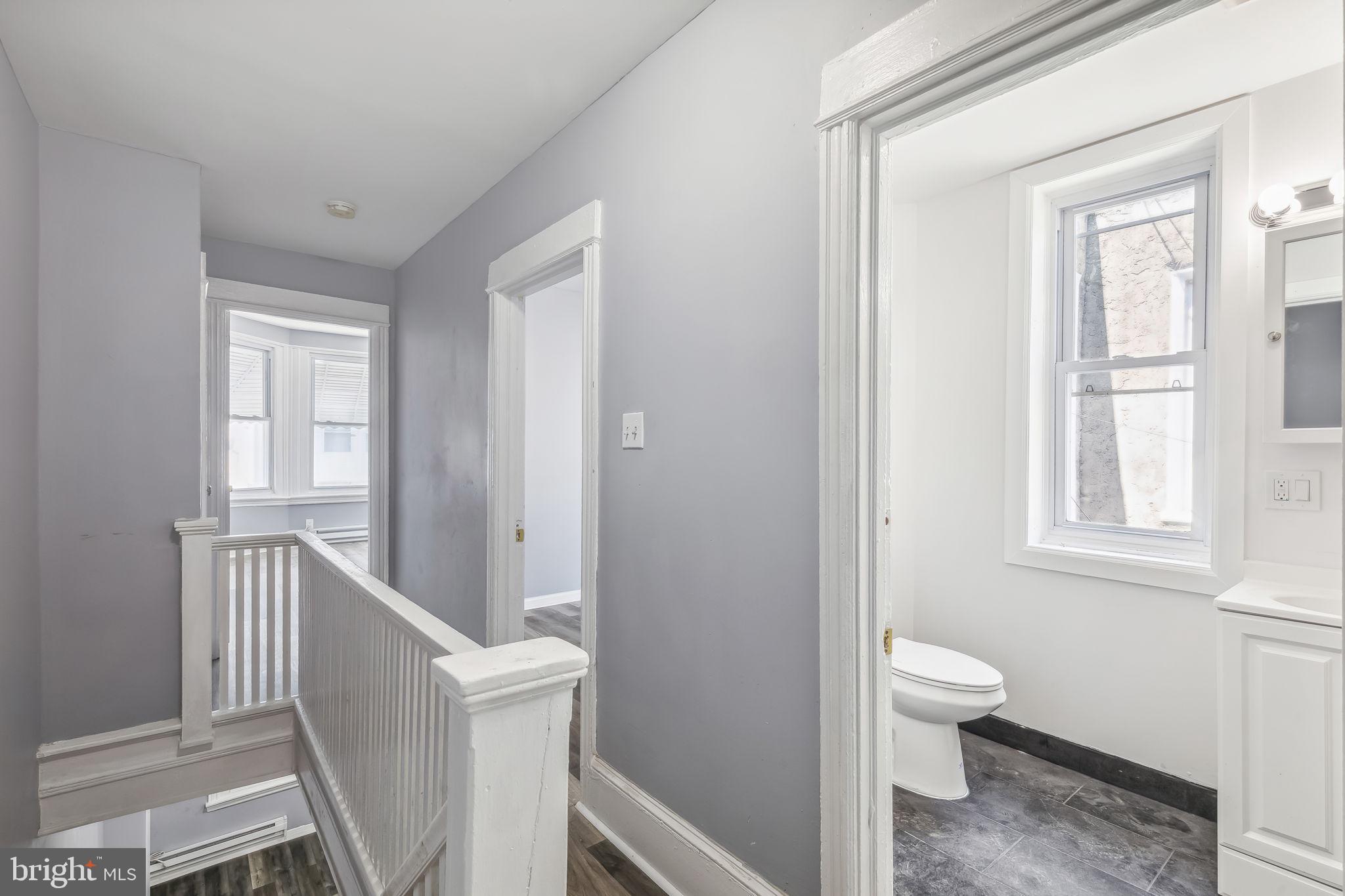 211 N Paxon St