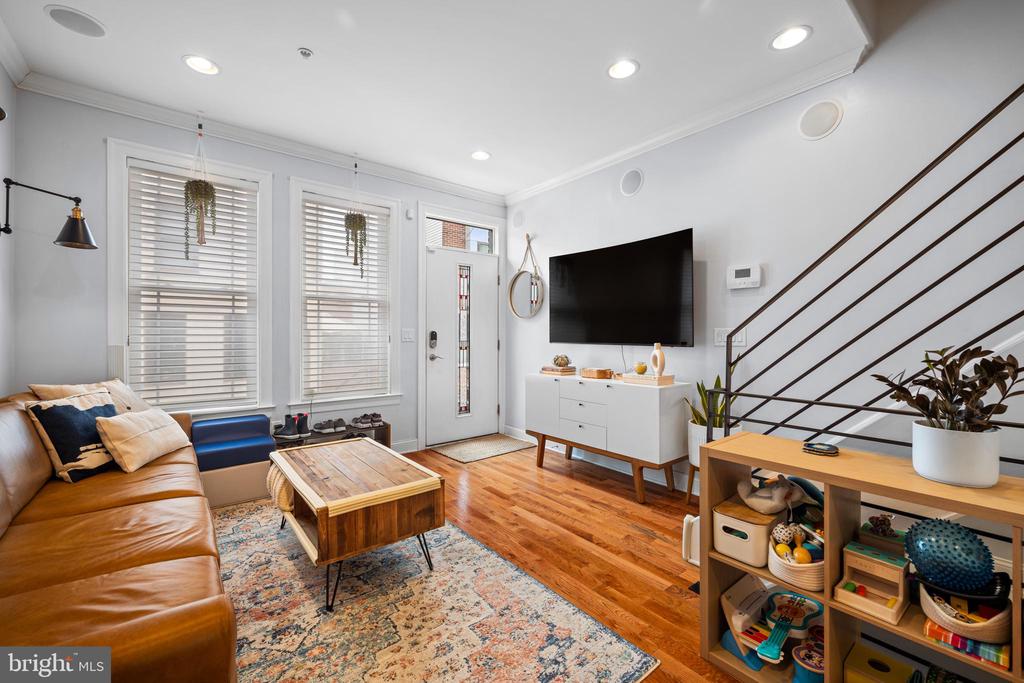 428 MERCY STREET