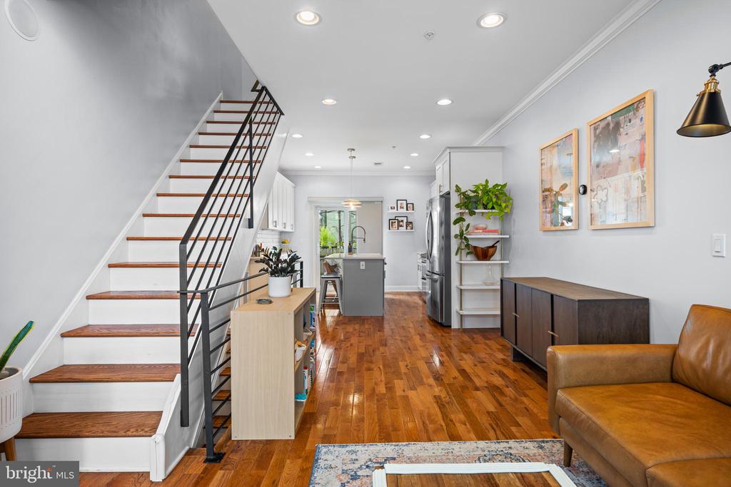428 MERCY STREET