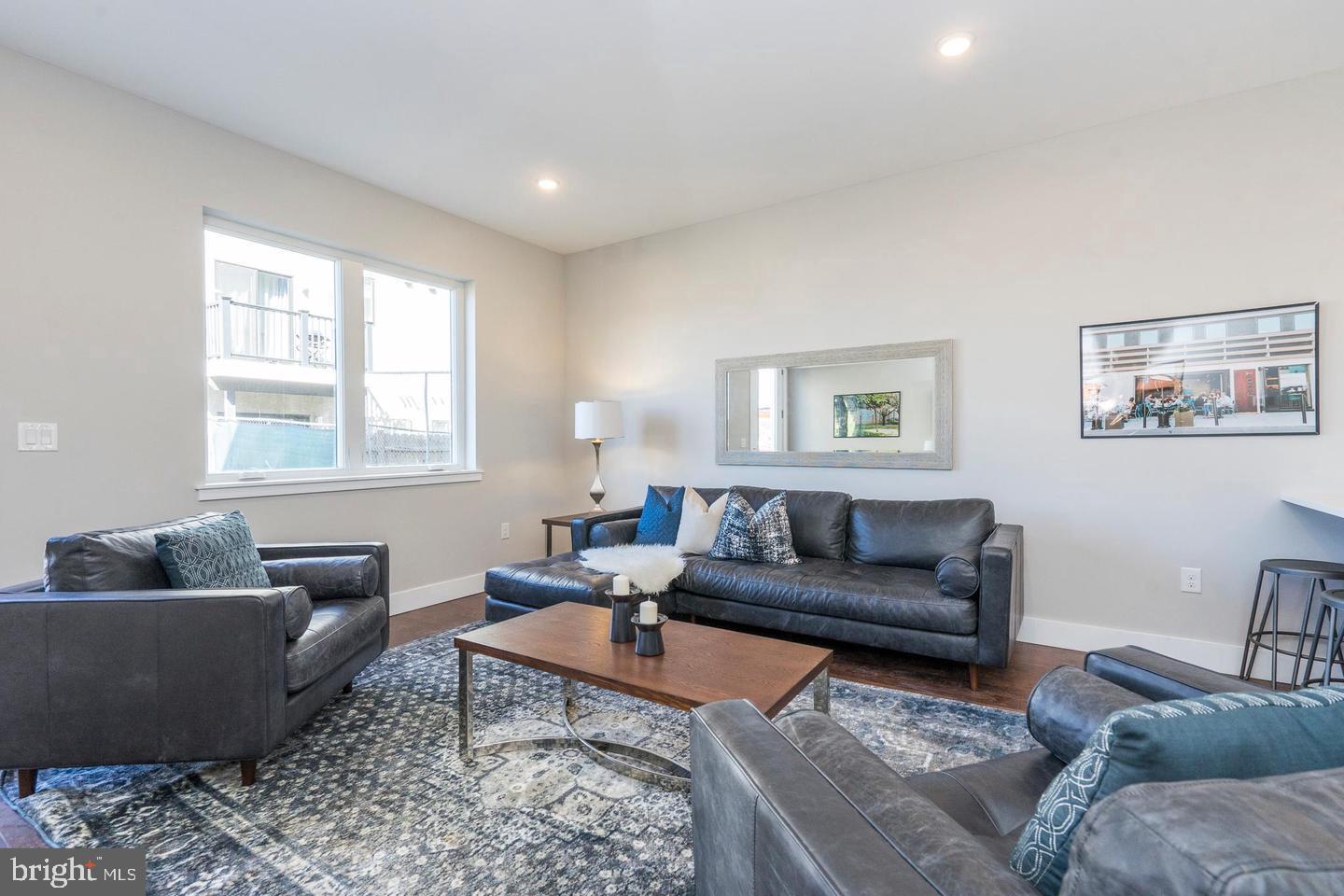 1838 FRANKFORD AVE #1
