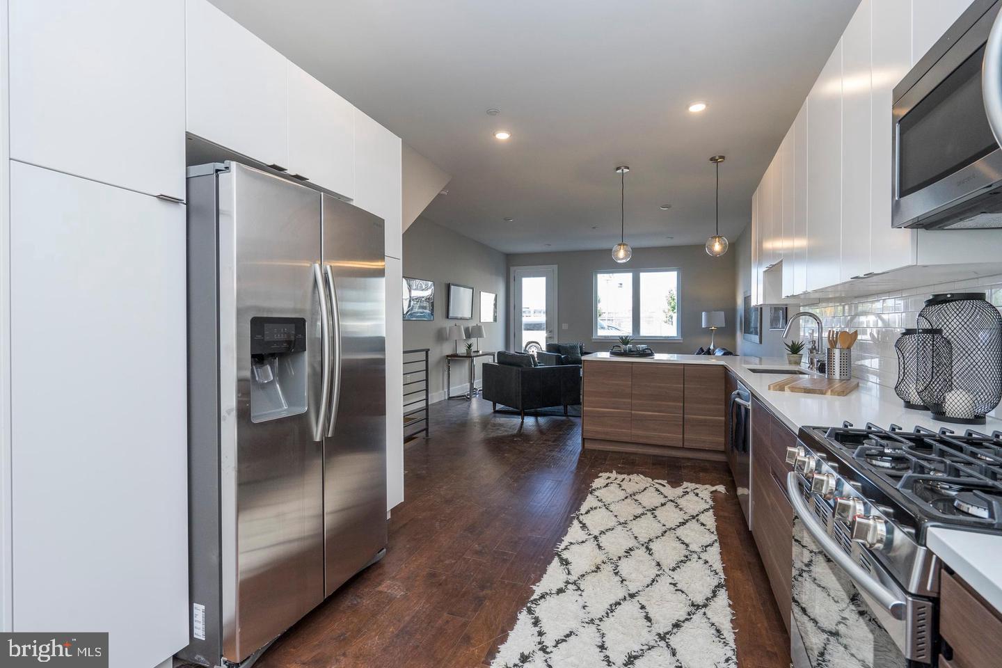 1838 FRANKFORD AVE #1