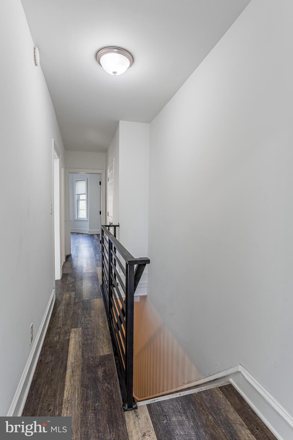 463 N 51st St