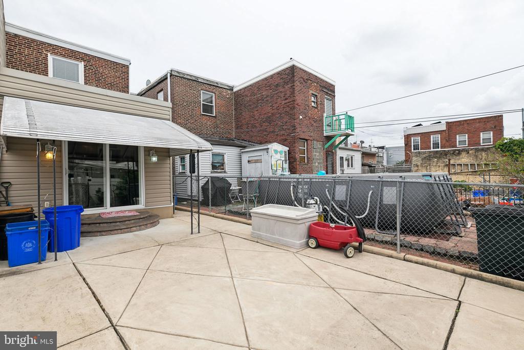 3136 Gaul St