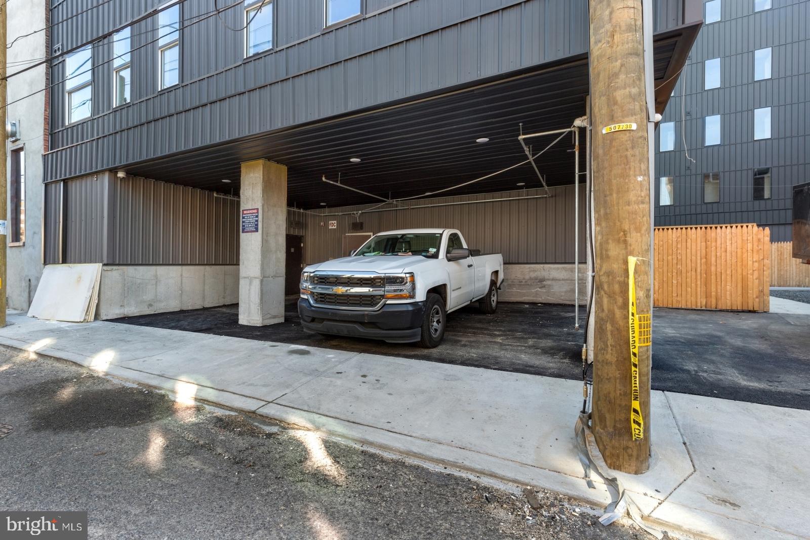 1924 N FRONT STREET 405