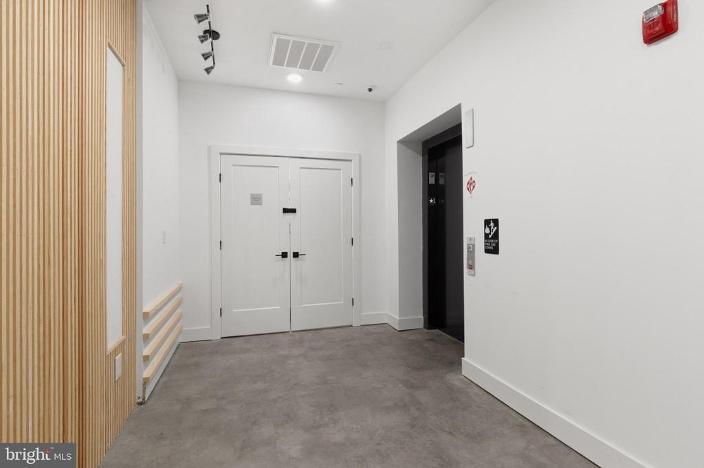 1924 N FRONT STREET 405