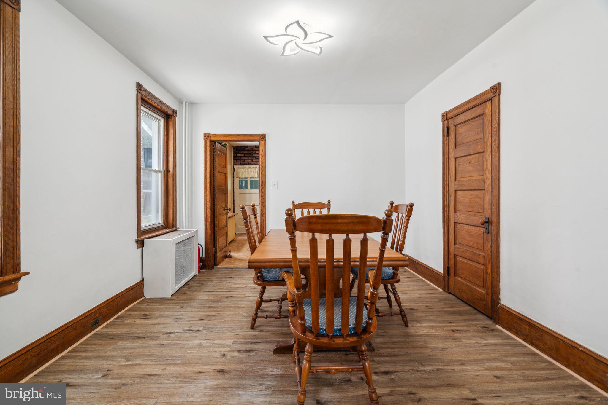 493 Markle St