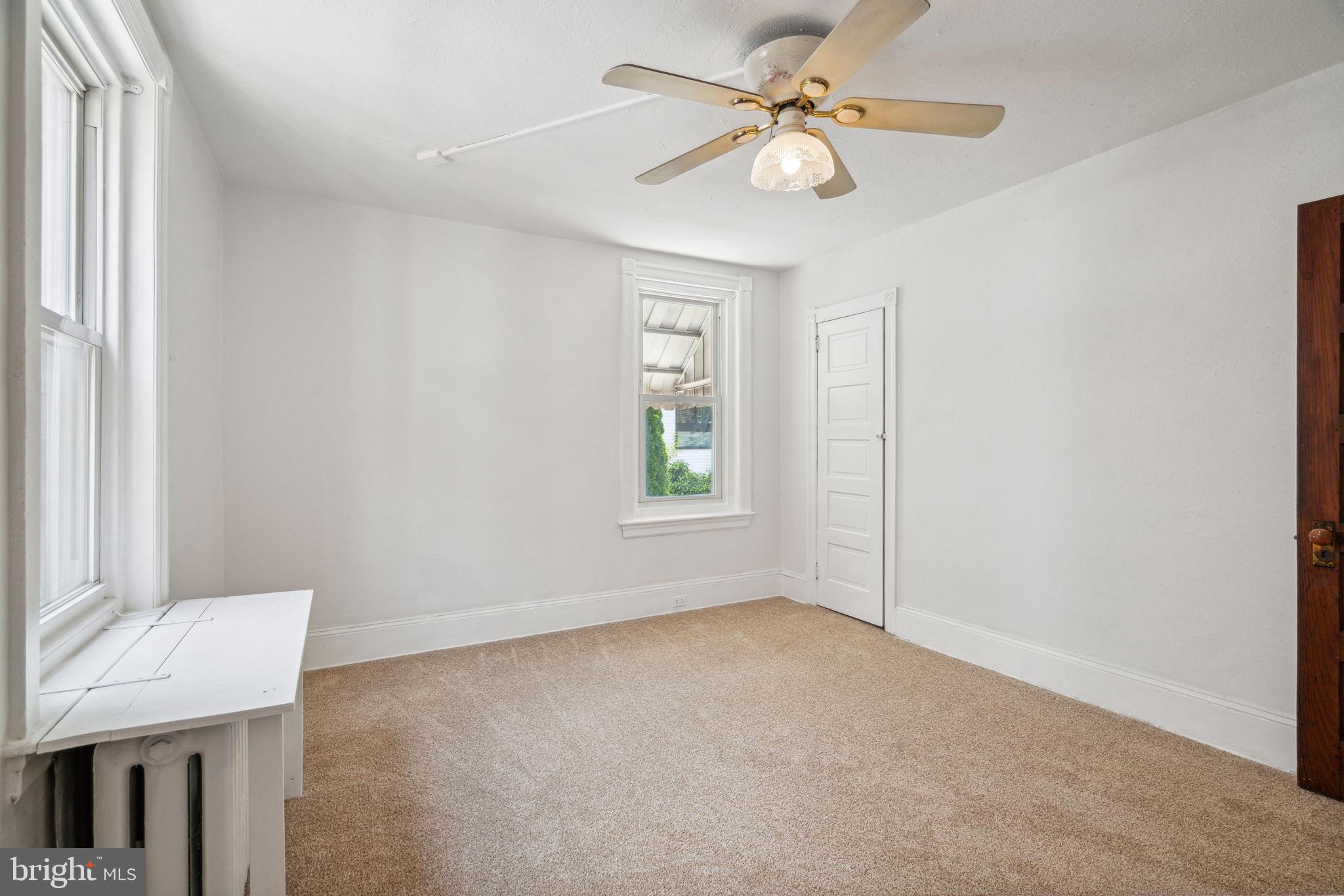 493 Markle St