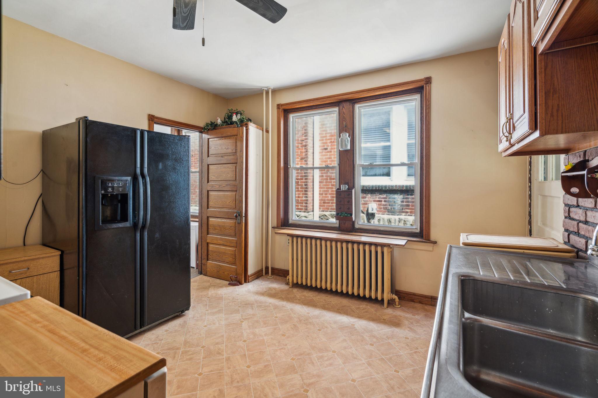493 Markle St