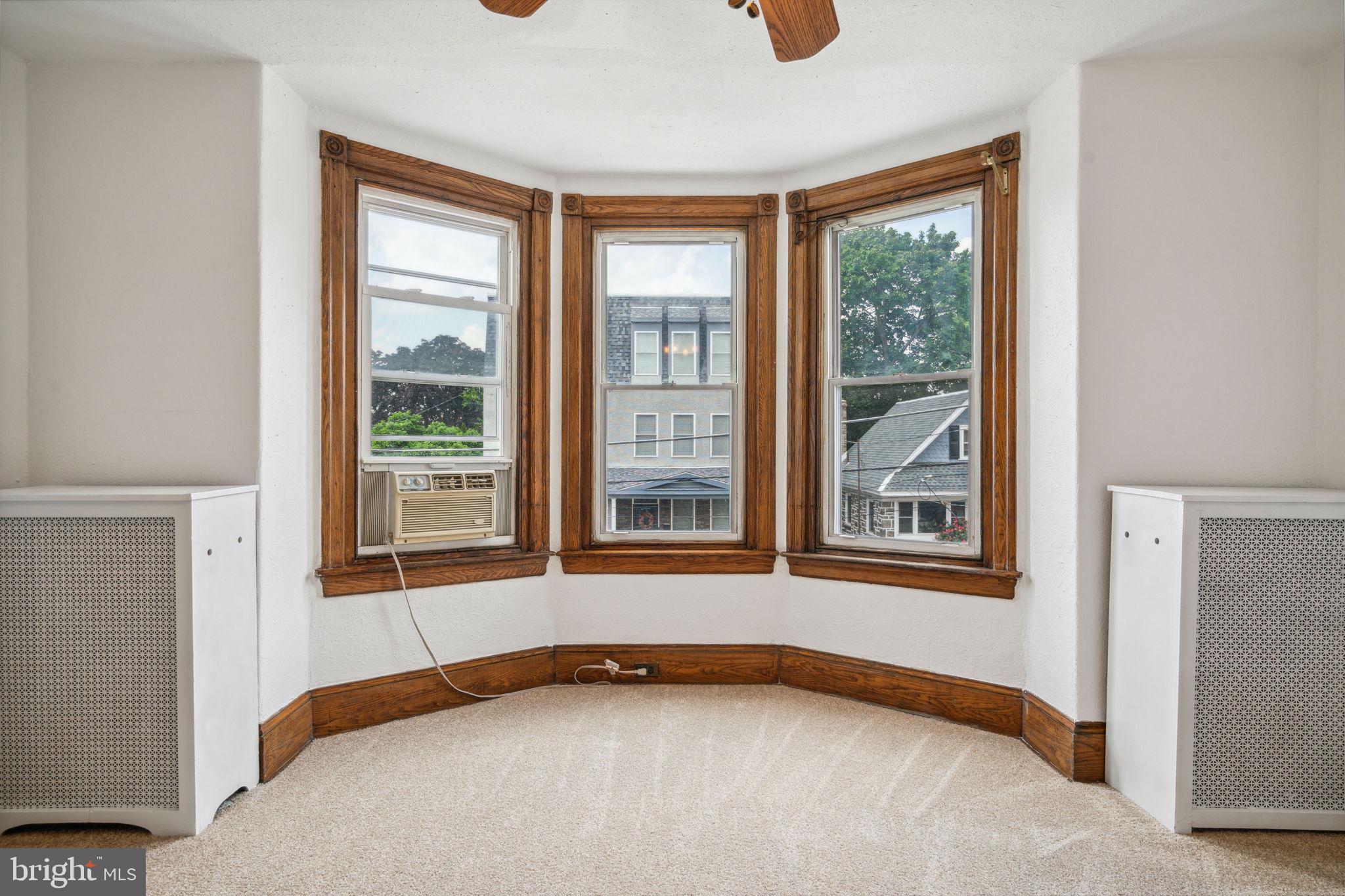 493 Markle St