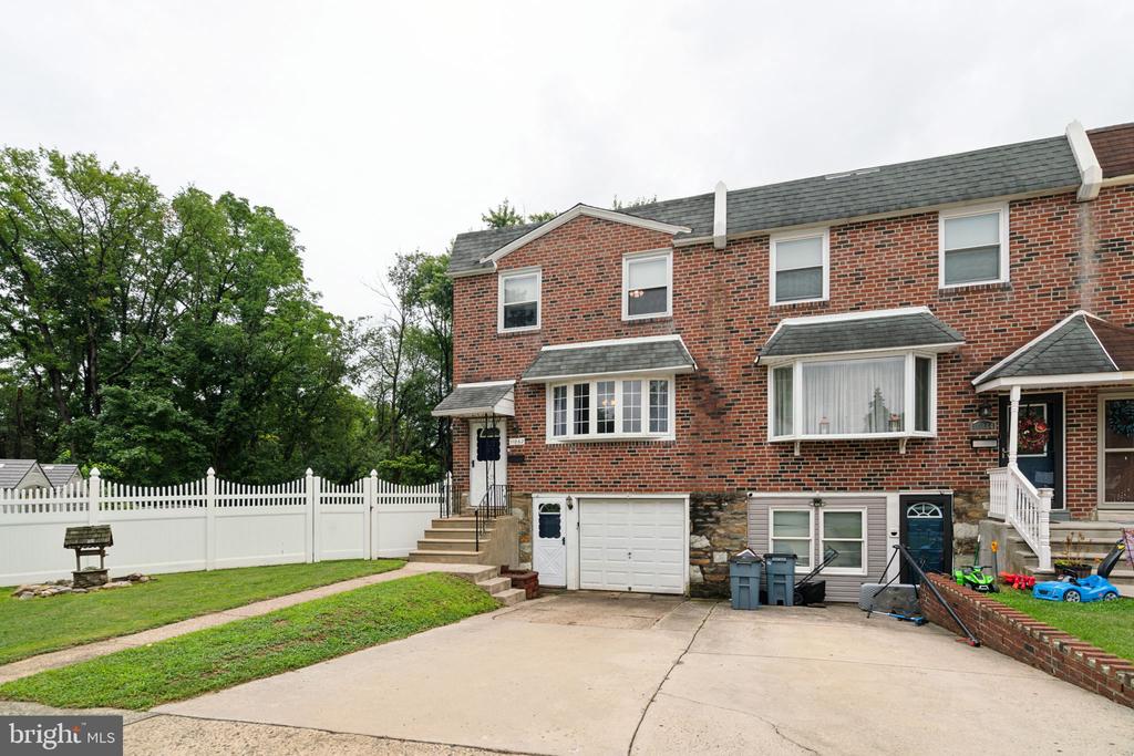 11862 Basile Rd