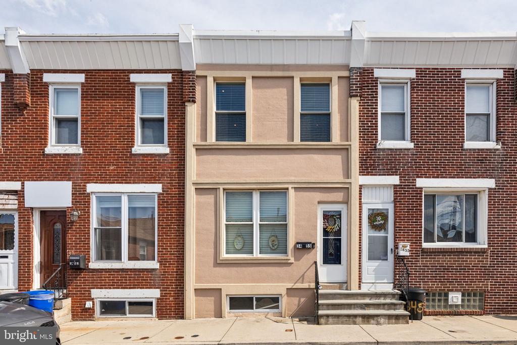 3455 Livingston St