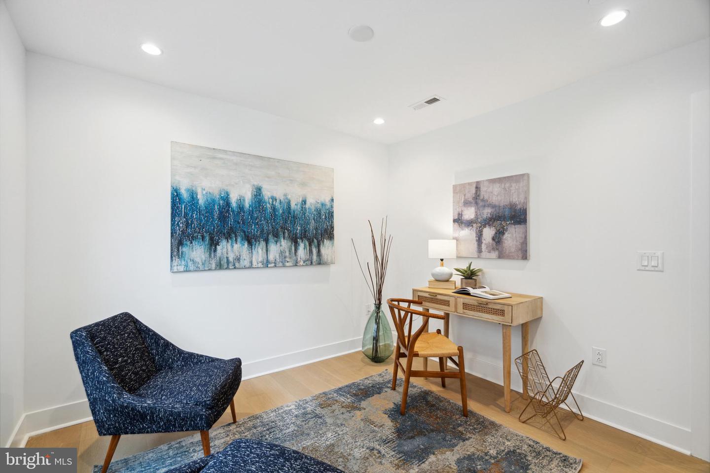 3600 Grant Ave #10