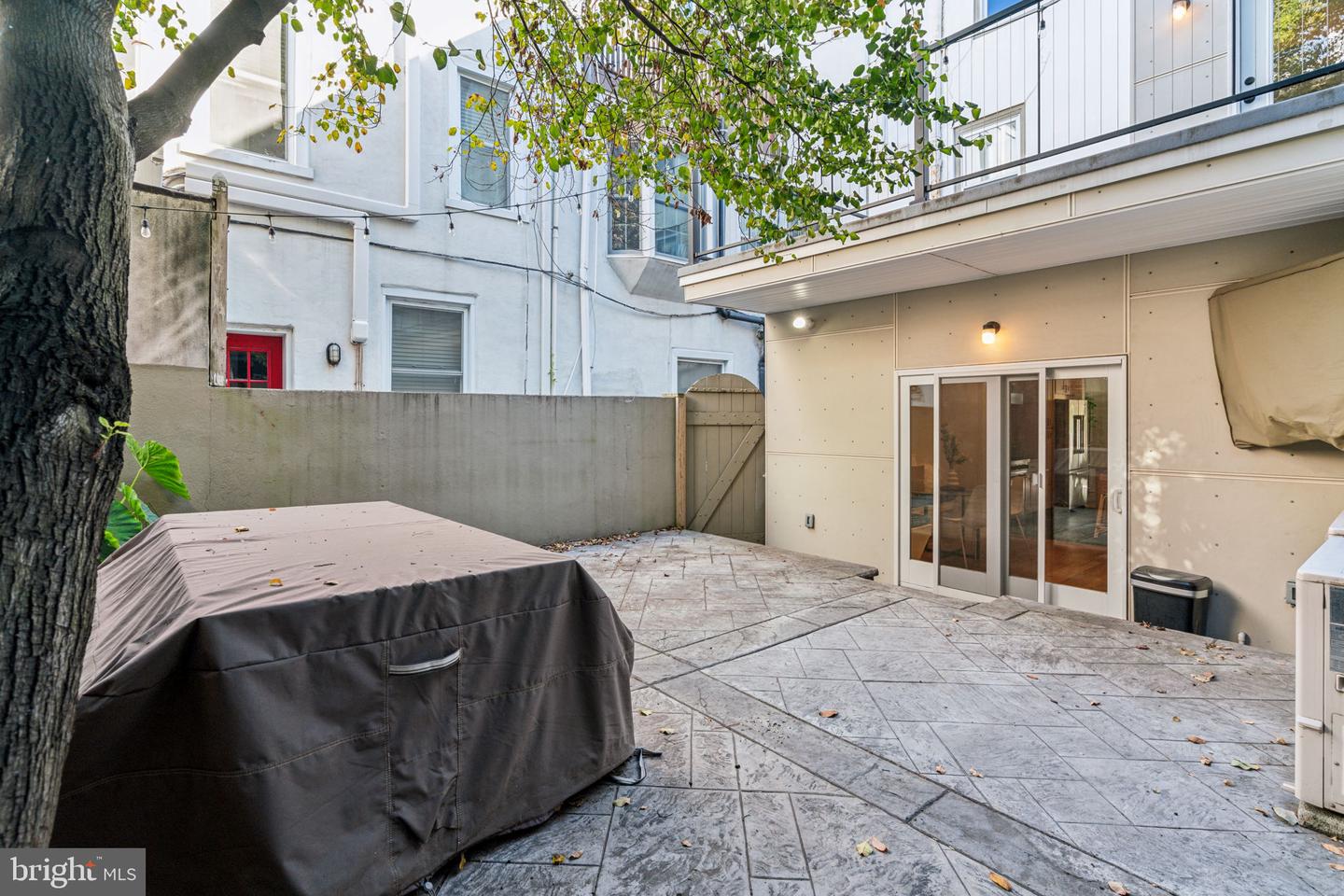 131 Bainbridge St