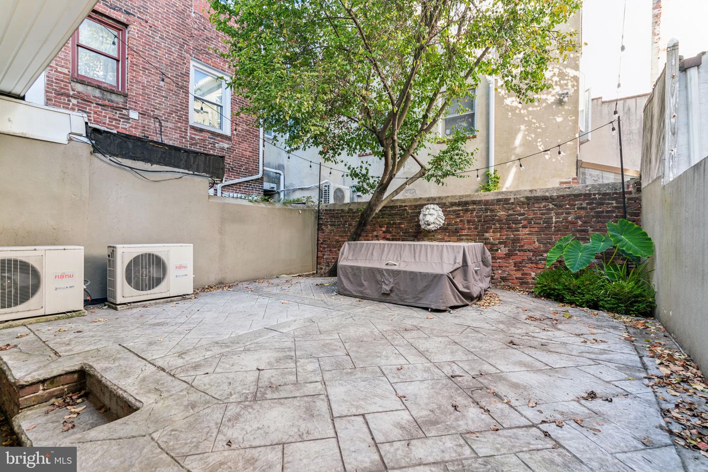 131 Bainbridge St
