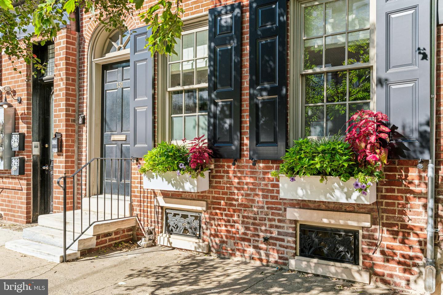 131 Bainbridge St