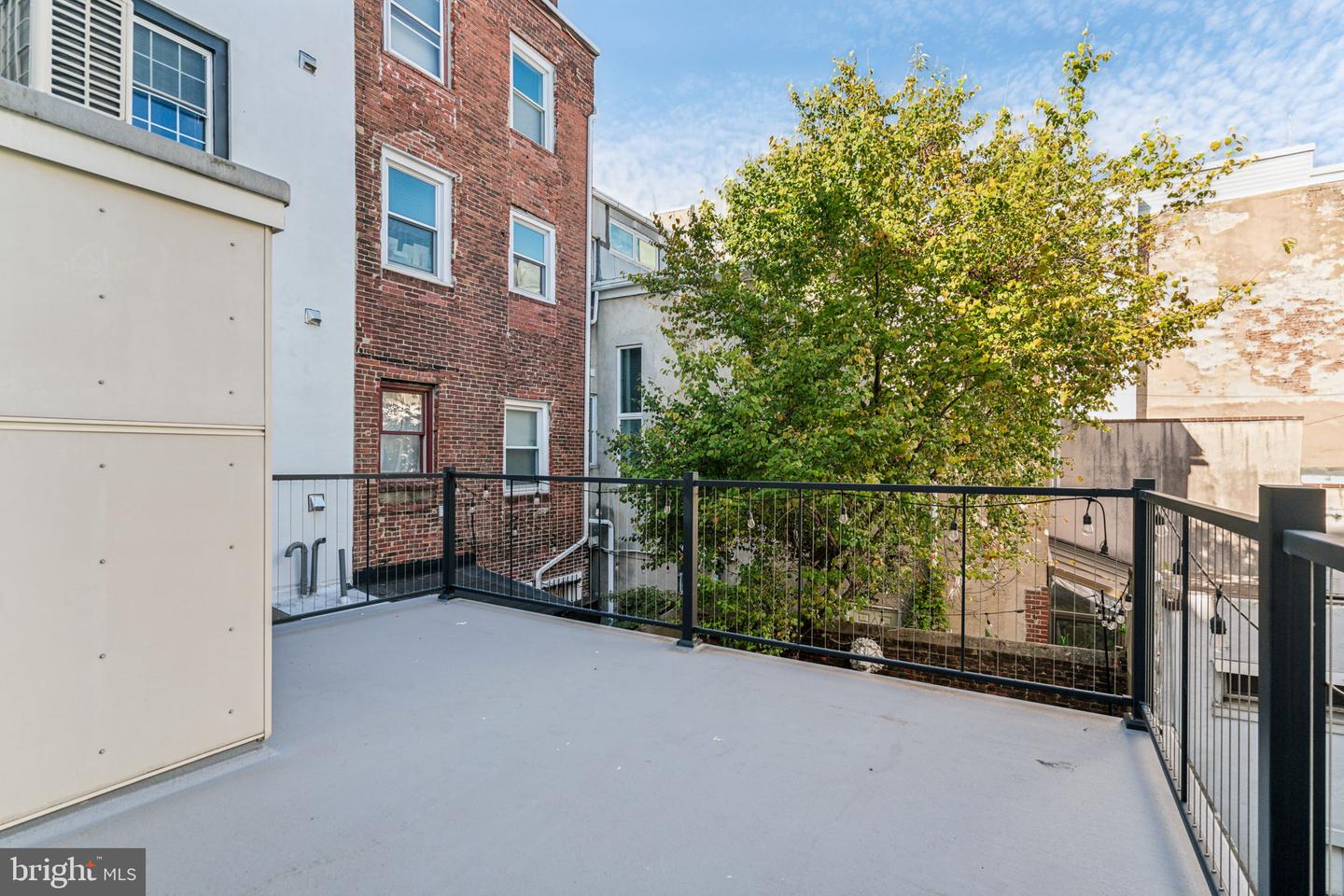 131 Bainbridge St