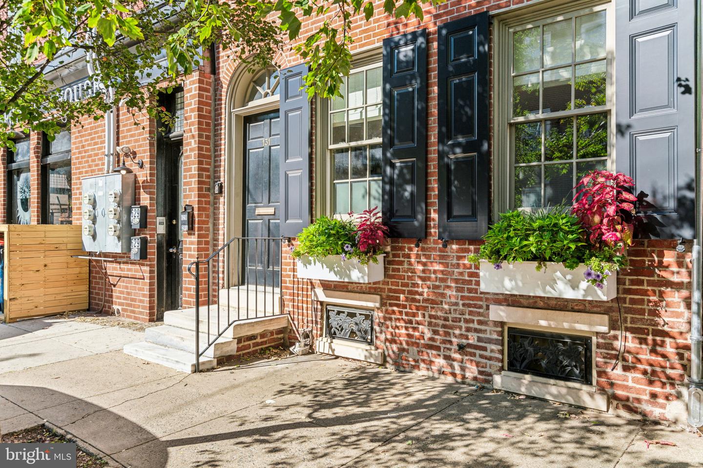 131 Bainbridge St