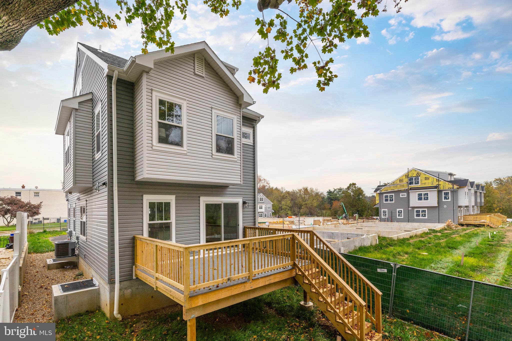 3617 Golfview Ln