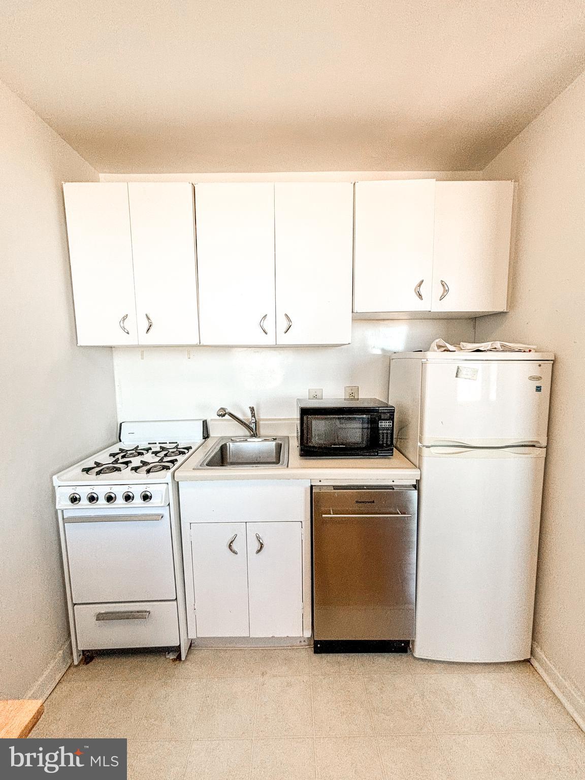 2601 Pennsylvania Ave #915