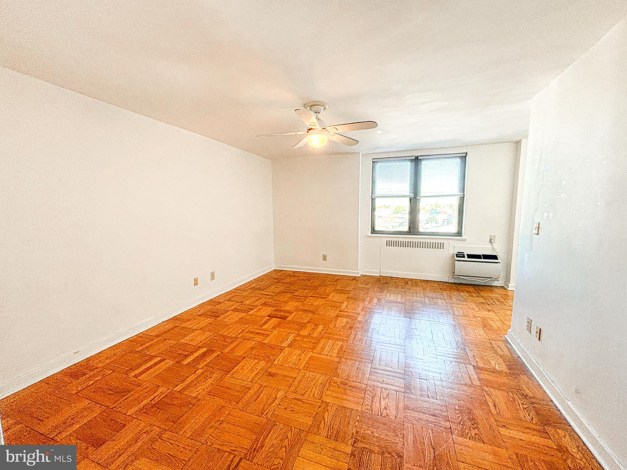 2601 Pennsylvania Ave #915