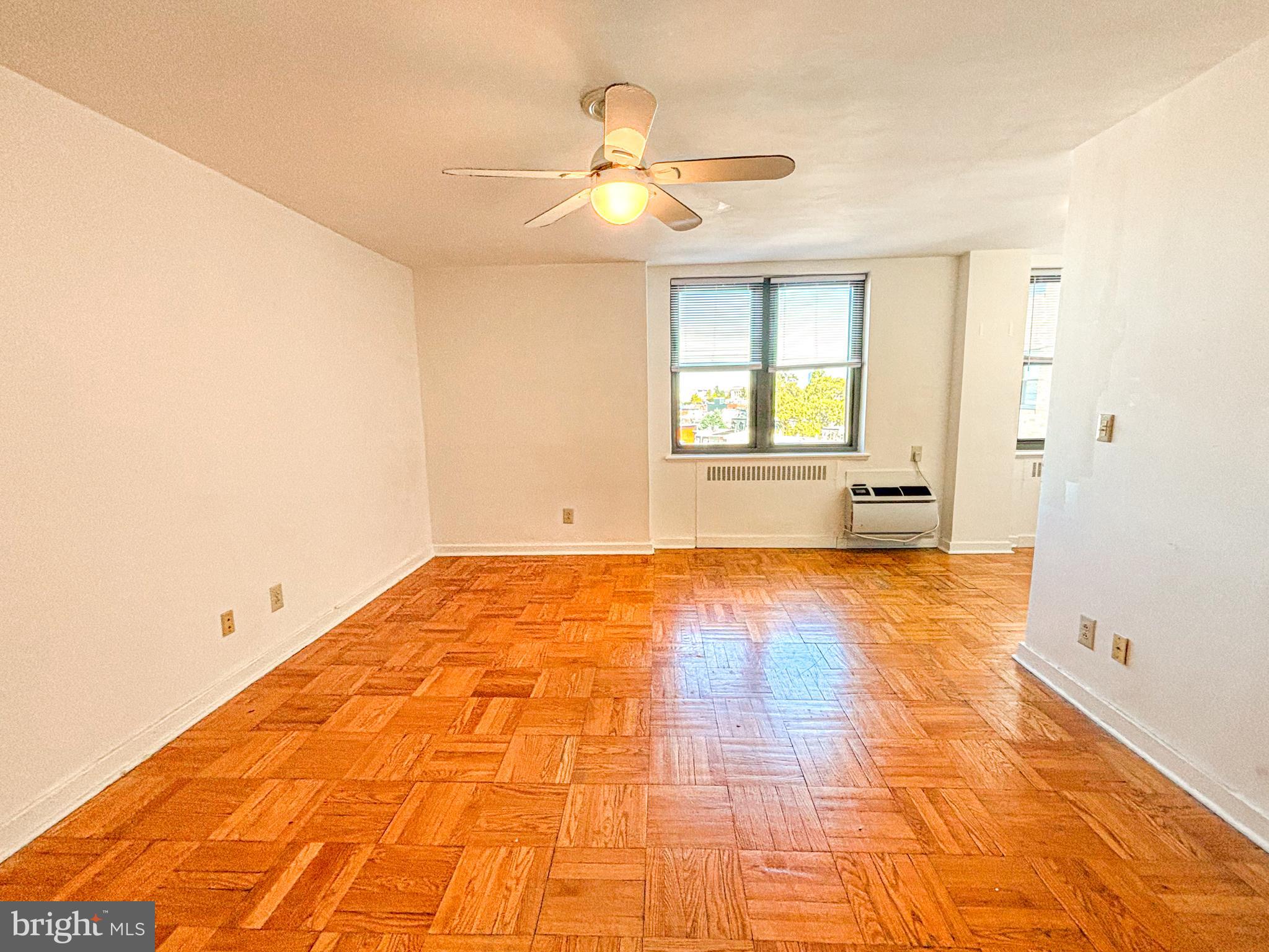 2601 Pennsylvania Ave #915