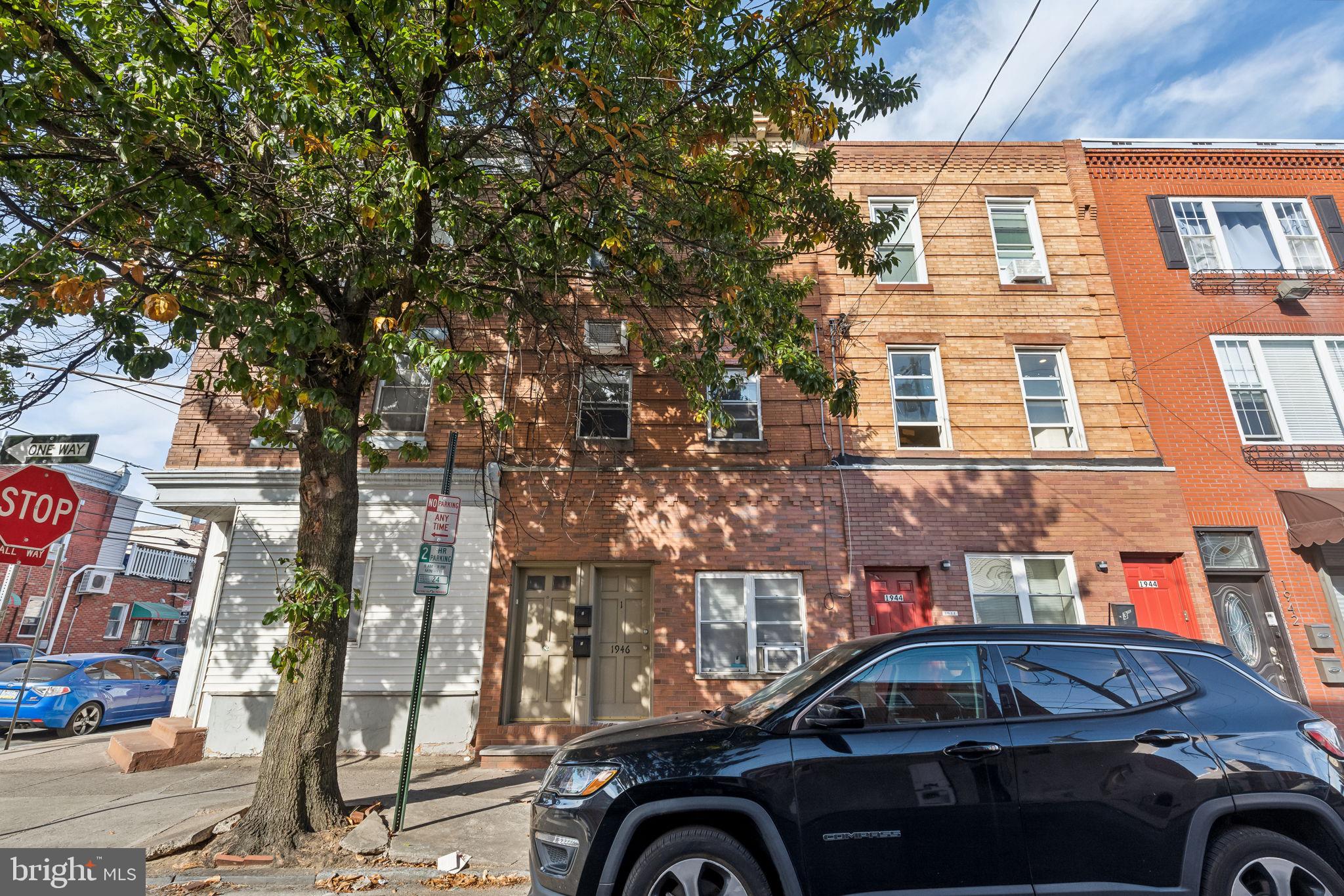 1946 S 10th St